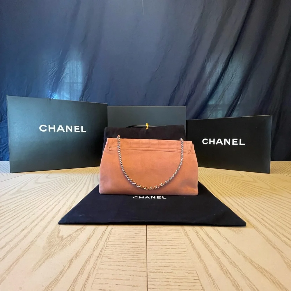 Authentic Chanel Handbag - Picture 9 of 10